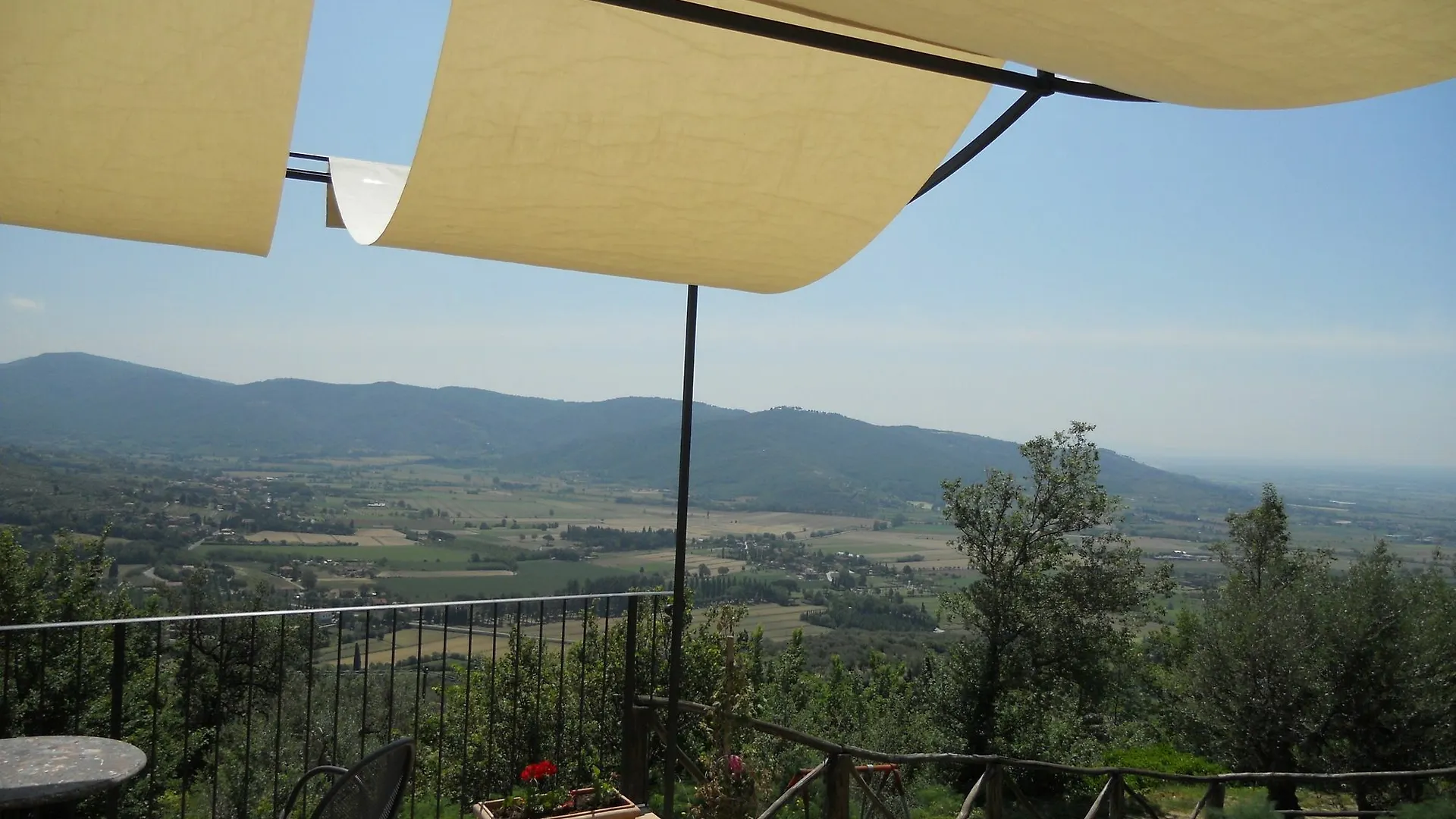 Casale Della Torre Villa Cortona Italy